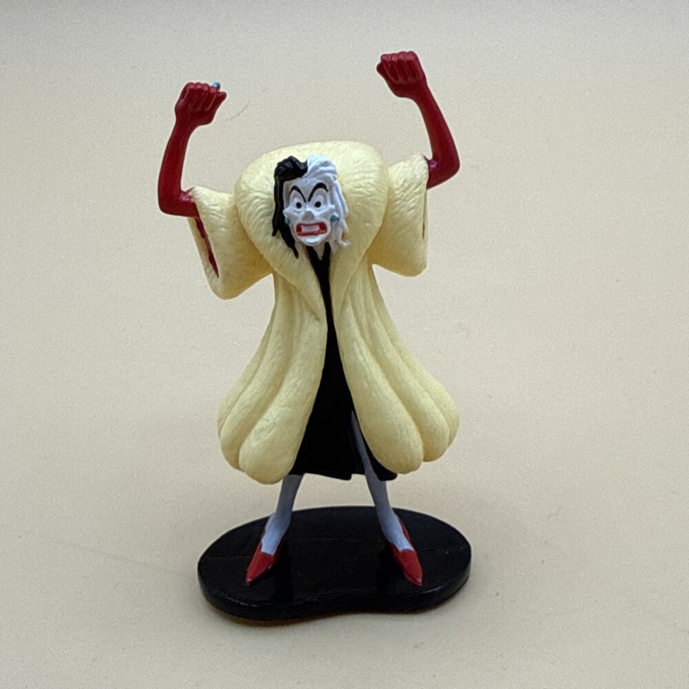 Angry Cruella DeVil Figure By Applause Vintage Disney